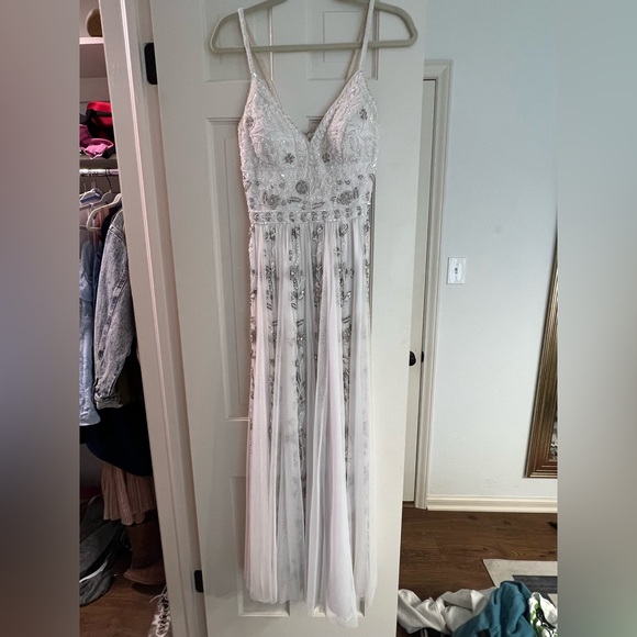 Sherri Hill beaded gown. - Picture 4 of 10